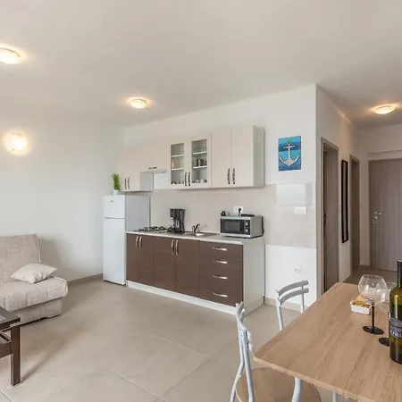 Eoli Apartment