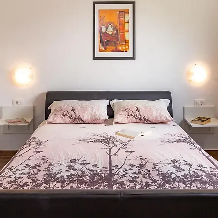 Apartment Eoli Brela